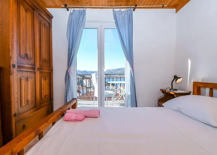 Doktor Apartmán Trogir